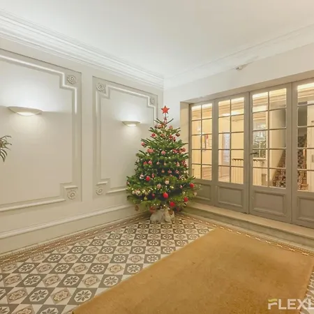 Immeuble Orleans فندق *